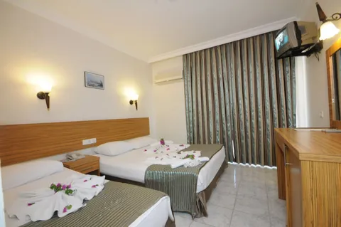 Mert Seaside Hotel - 2