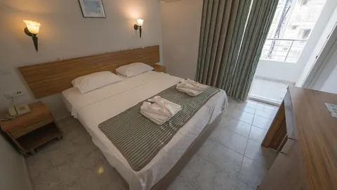 Standardna dvokrevetna soba sa bračnim ili odvojenim krevetima