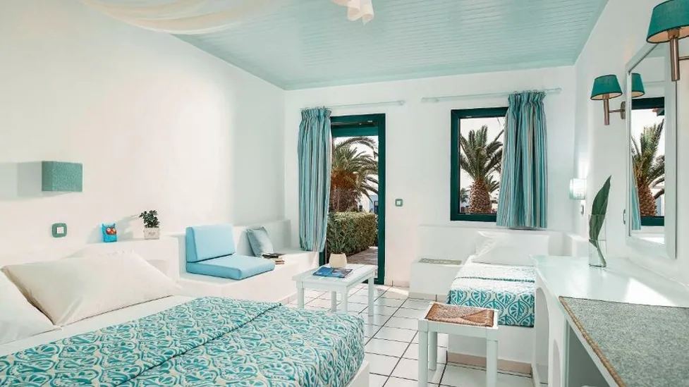 Family Room Garden View