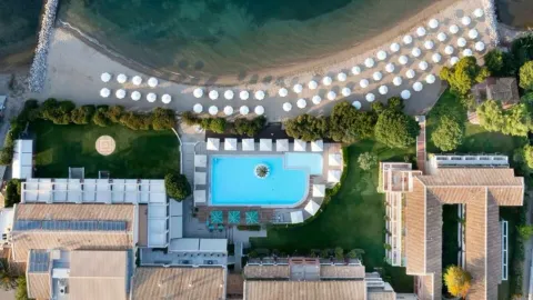 Negroponte Resort