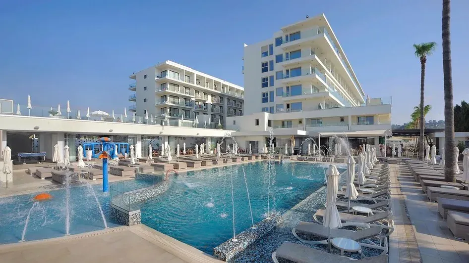 Nelia Beach Hotel