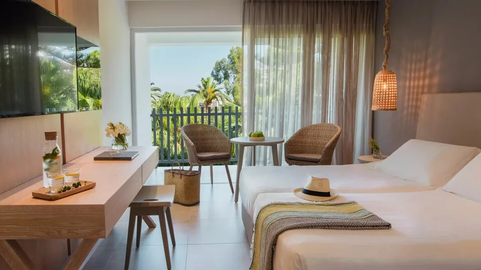 Standard Garden View Room