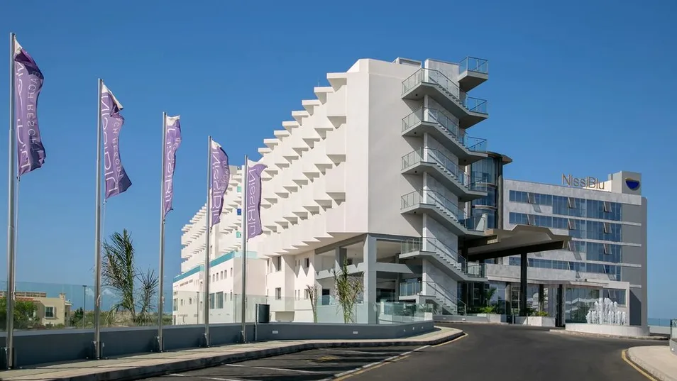 NissiBlu Beach Resort - 2