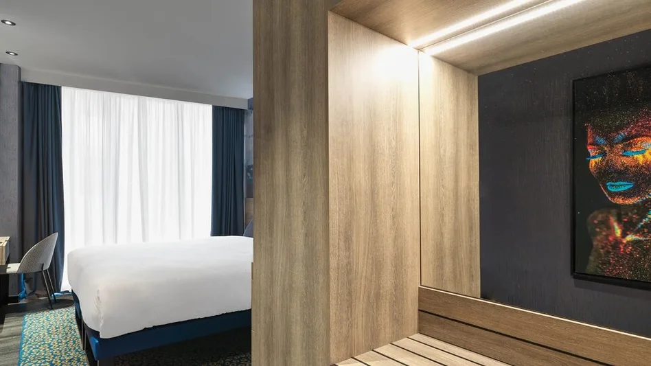 Design Double Star with Partial Sea View