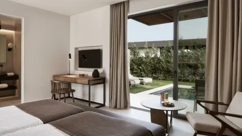 Junior Suite with Private Pool