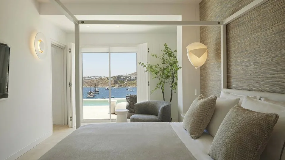 Signature Suite Sea View with Private Pool