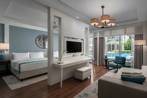 Luksuzni apartman sa bazenom na gornjem spratu