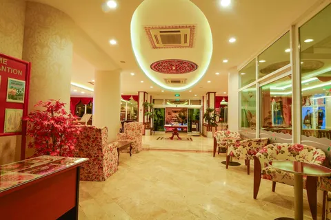 Pine House - 2