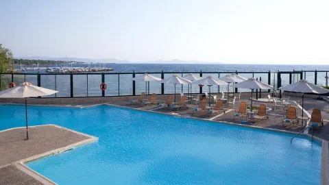 Ramada Attica Riviera - 3