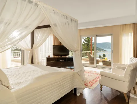 Superior vila sa king-size krevetom