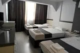 Roxx Royal Hotel - 3
