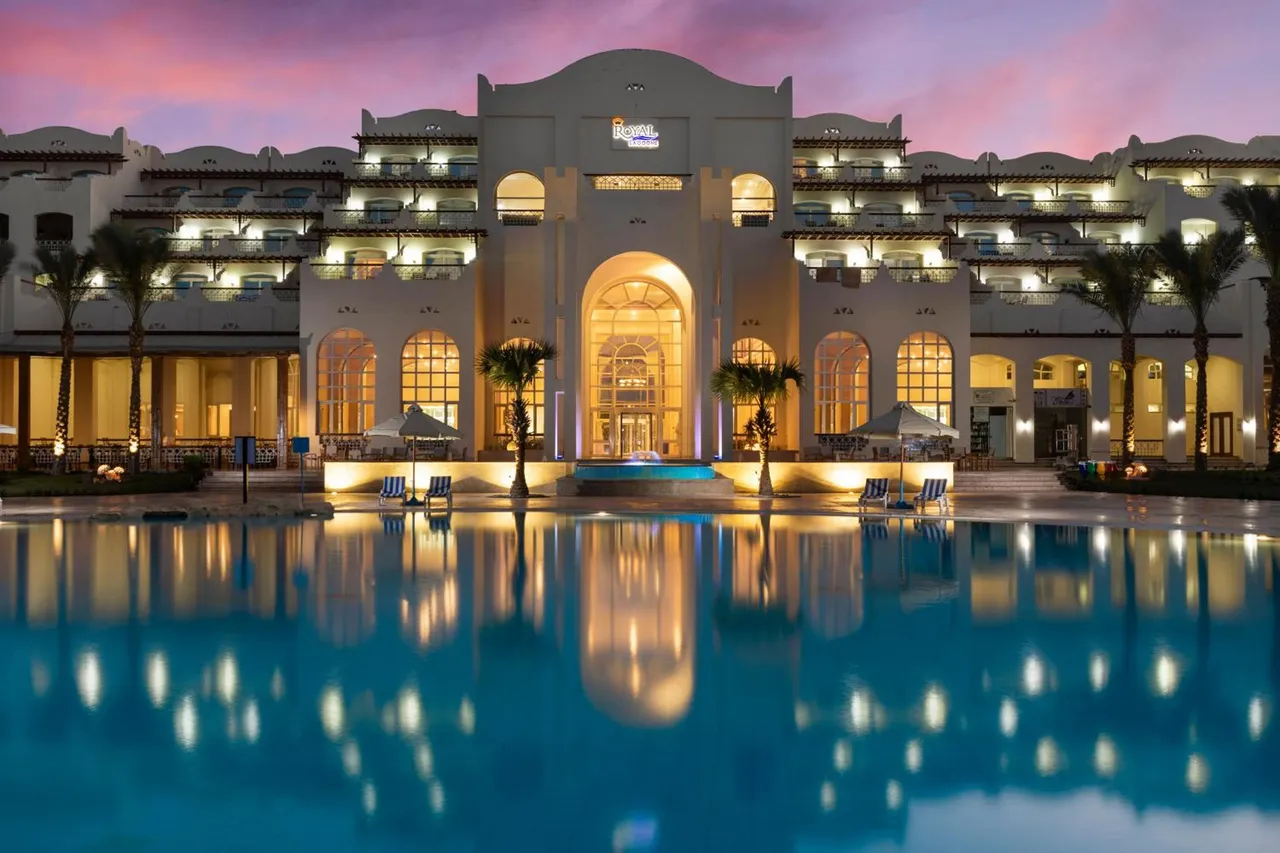 Royal Lagoons Aqua Park Resort & Spa
