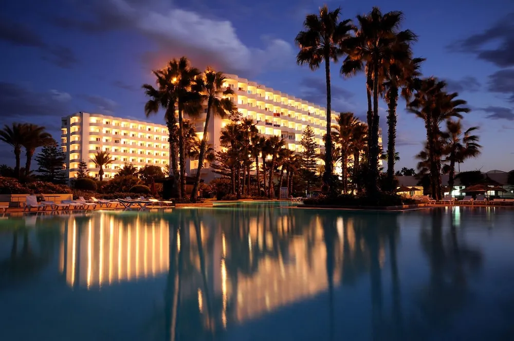 Sahara Beach Aquapark Resort