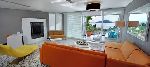 Penthaus apartman, pogled na more