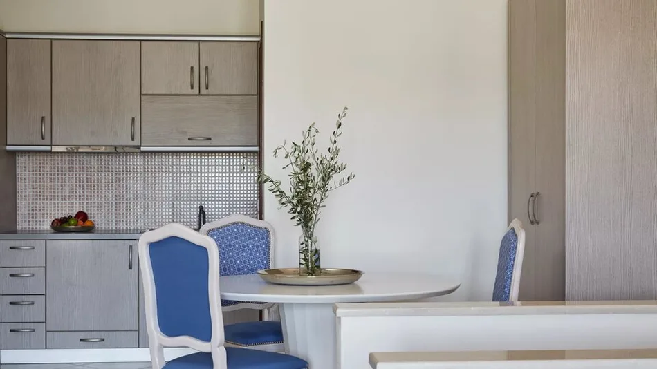 Two Bedroom Sea View