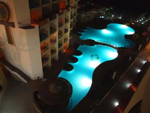 Sphinx Aqua Park Beach Resort - 3