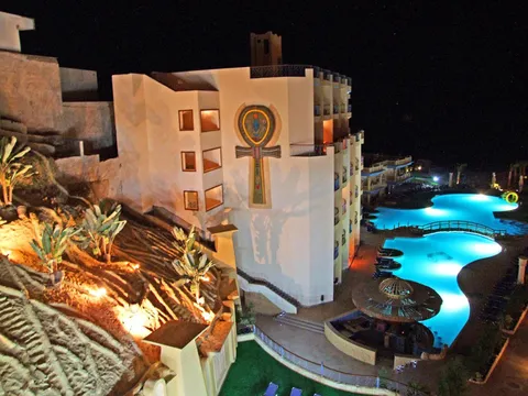Sphinx Aqua Park Beach Resort - 4