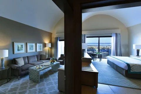 Executive apartman sa queen-size krevetom, pogled na bazen