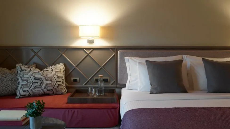 Superior Side Lake View