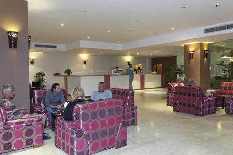 The Three Corners Equinox Beach Resort - 4