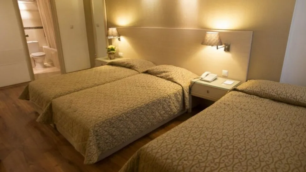 Standard Room with extra bed