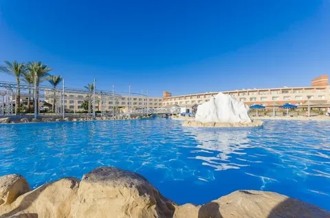 Titanic Aqua Park Resort - 2