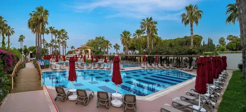 Trendy Palm Beach Adults Only 16+ - 4
