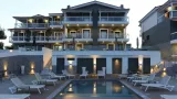Trizonia Bay Hotel - 3