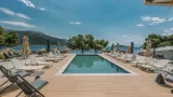 Trizonia Bay Hotel - 5