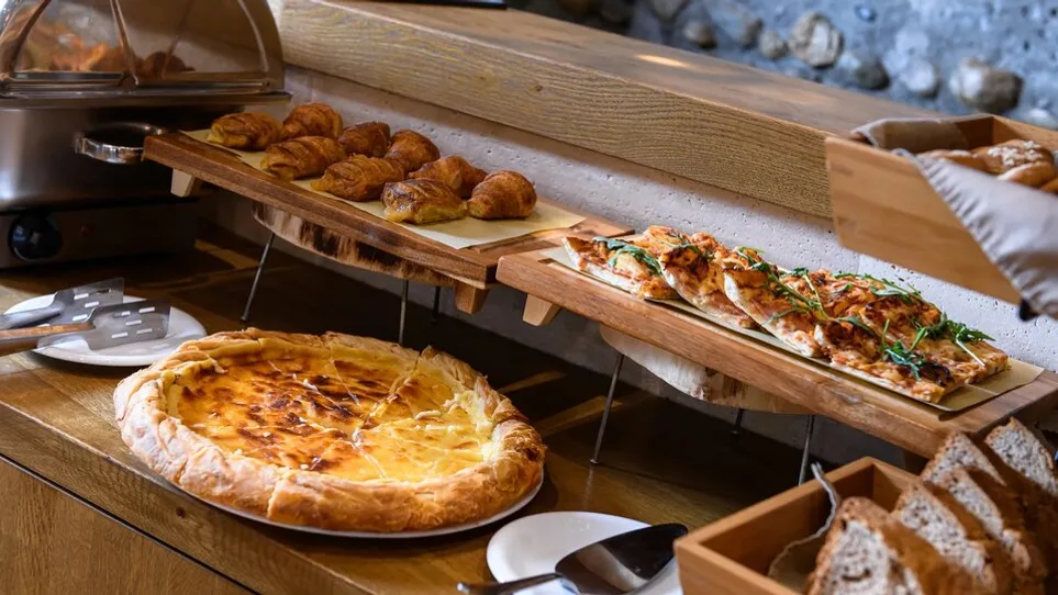 Tsikeli Boutique Hotel - 4