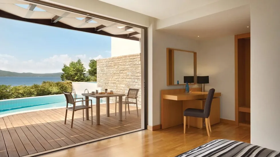 Deluxe Junior Suite Pr. pool Sea View (Wyndham)