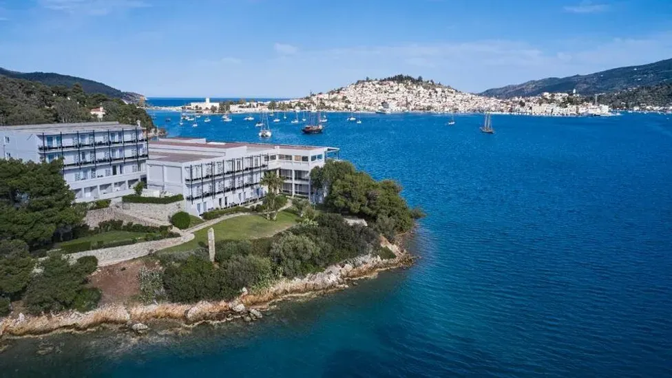 Xenia Poros Image