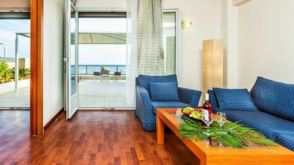 Deluxe Suite Sea View