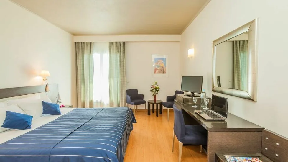 Standard Room Mount View