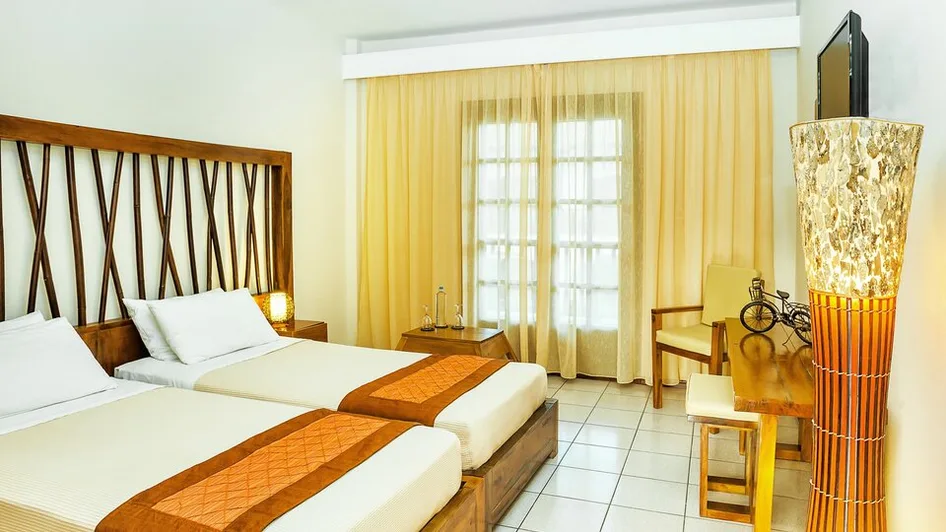 One Bedroom Family Room Garden View