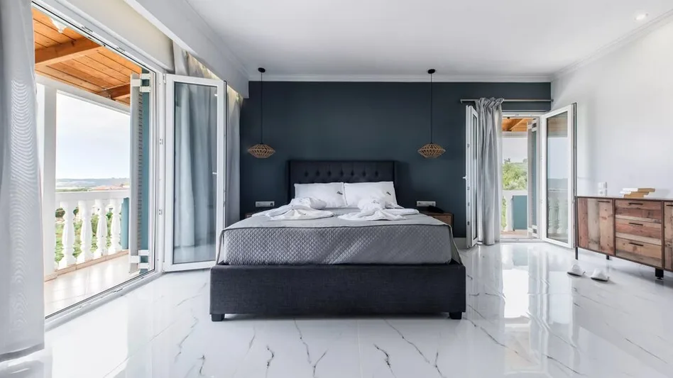 Junior Suite with Panoramic Sea View