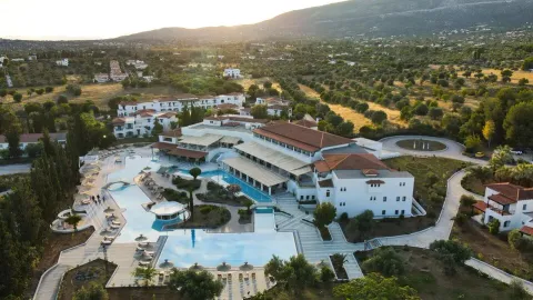 Zeus Eretria Resort